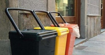 Forza Italia: Nel 2018 ancora un aumento della tariffa rifiuti