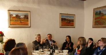 Nichi Vendola in Toscana a pranzo da sannicandresi