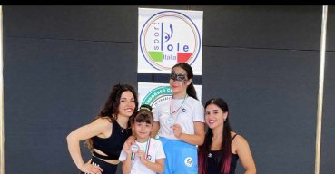 Francesca Olivi argento al campionato italiano di Pole Sport