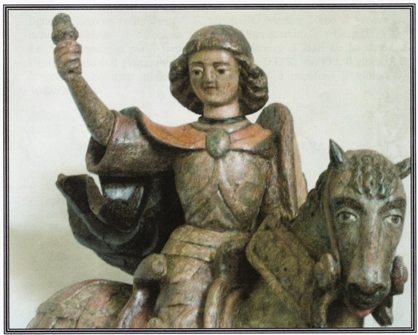 Torna dal restauro la statua di S. Giorgio