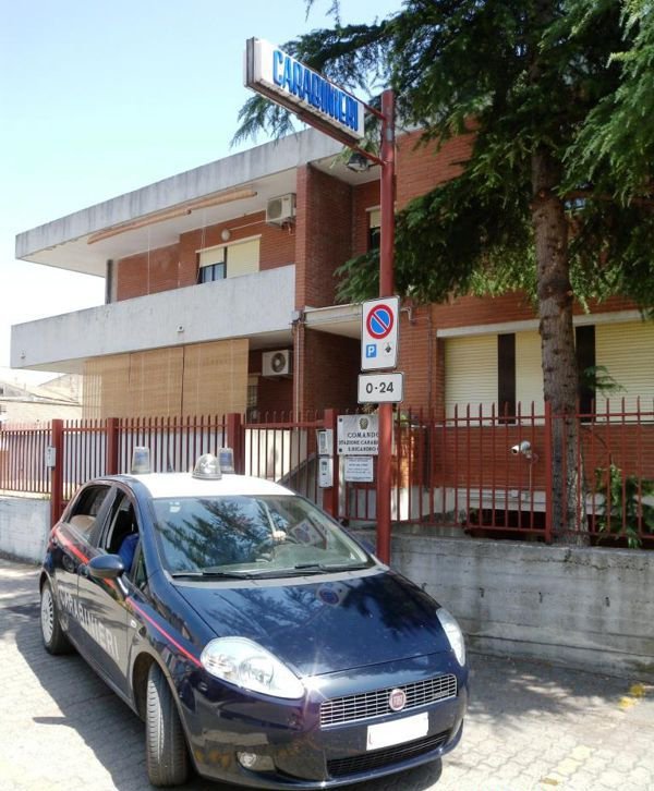 SP 41, Carabinieri sequestrano auto straniera