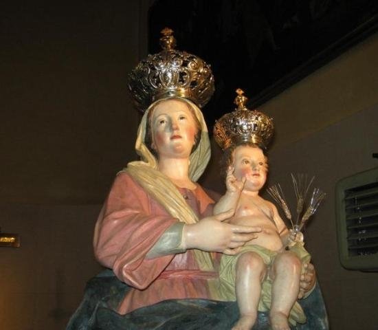 Il 14 agosto la processione in mare della Madonna del Monte Devio